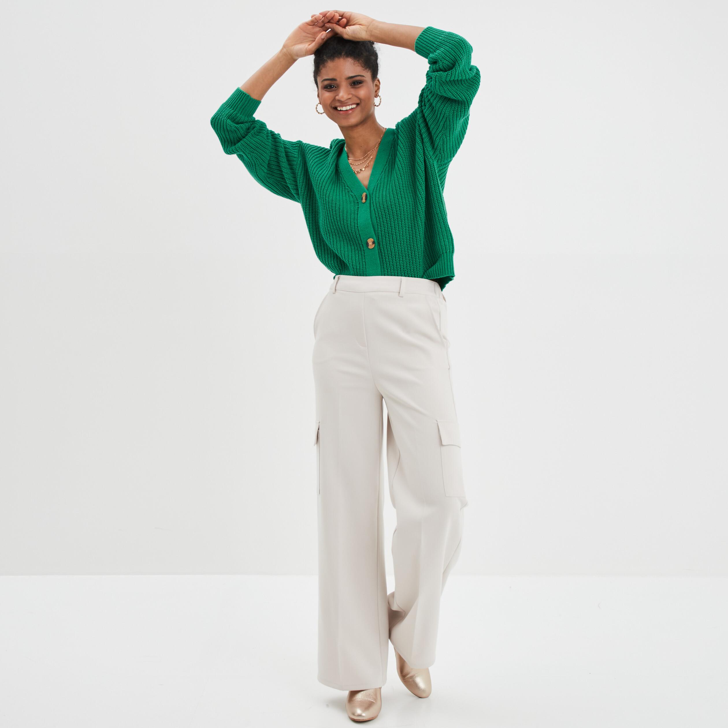 Gilet col en V avec 3 boutons vert émeraude femme | La Halle