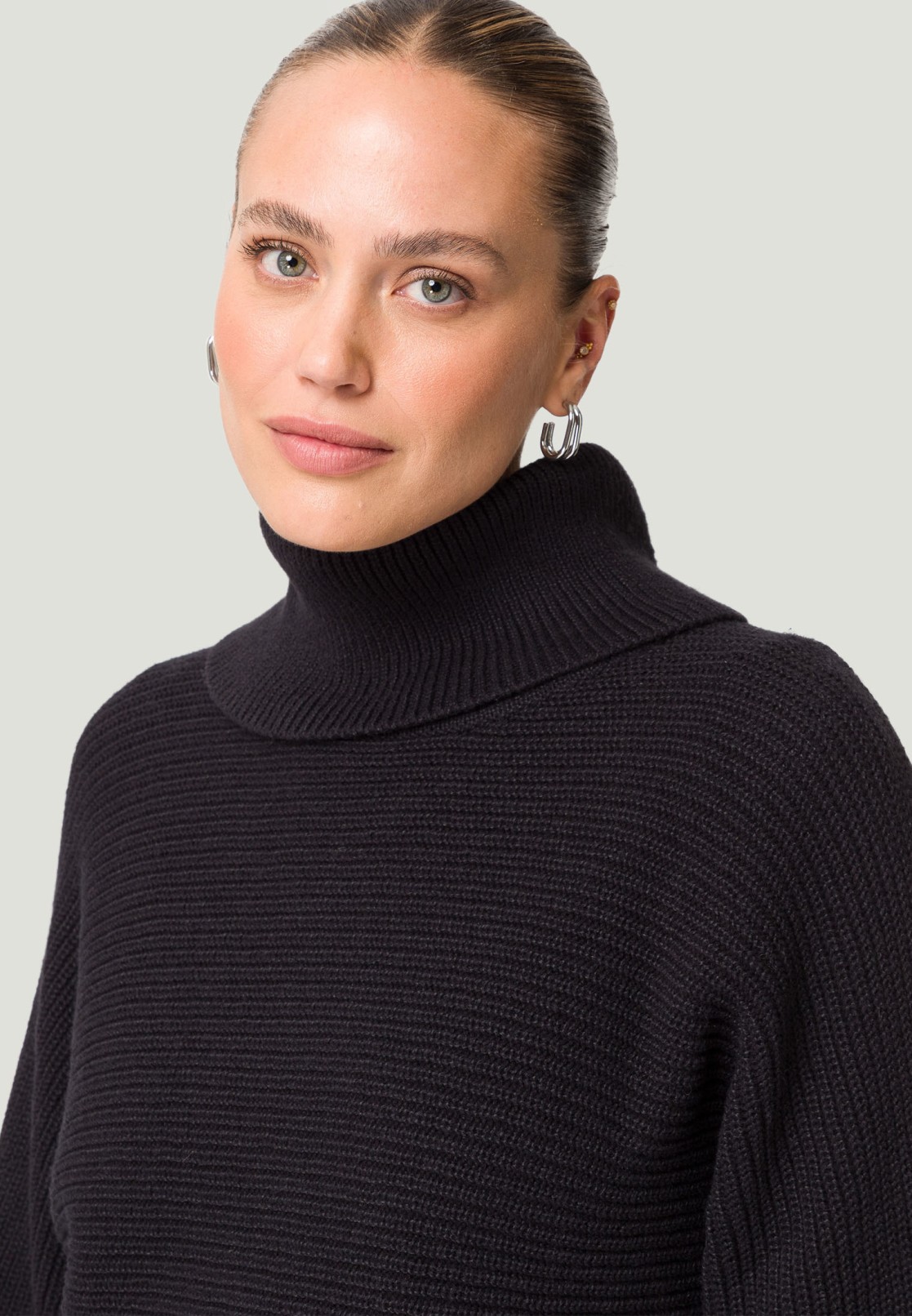 Pullover mit Rollkragen