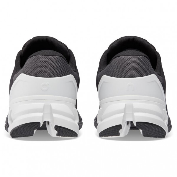 On - Cloudflyer 4 Wide - Runningschuhe
