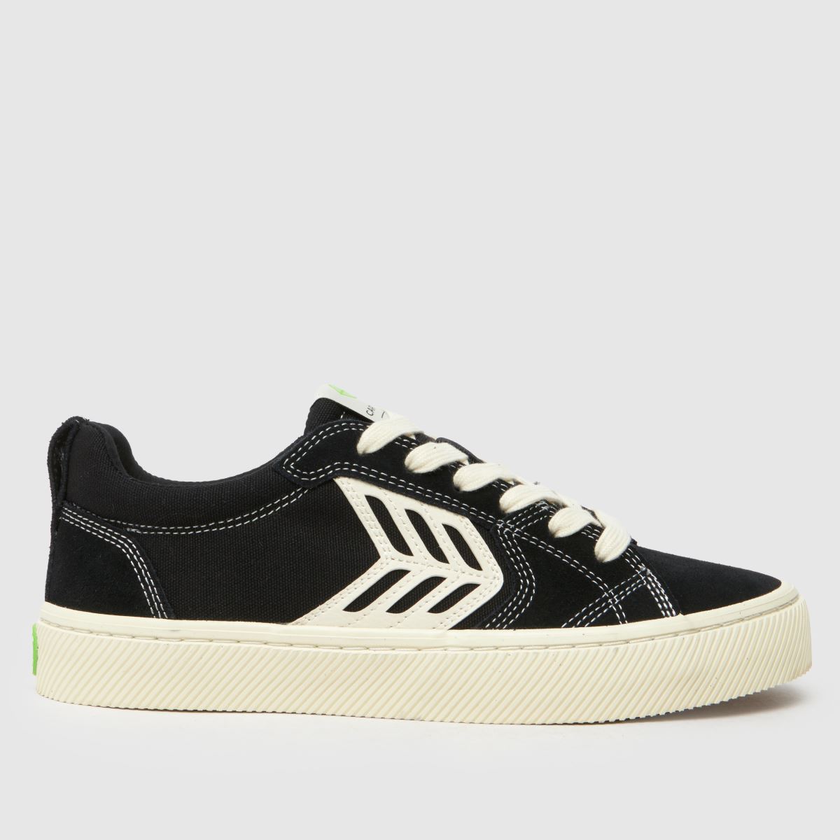 CARIUMA Catiba Pro-sneakers i svart och vitt