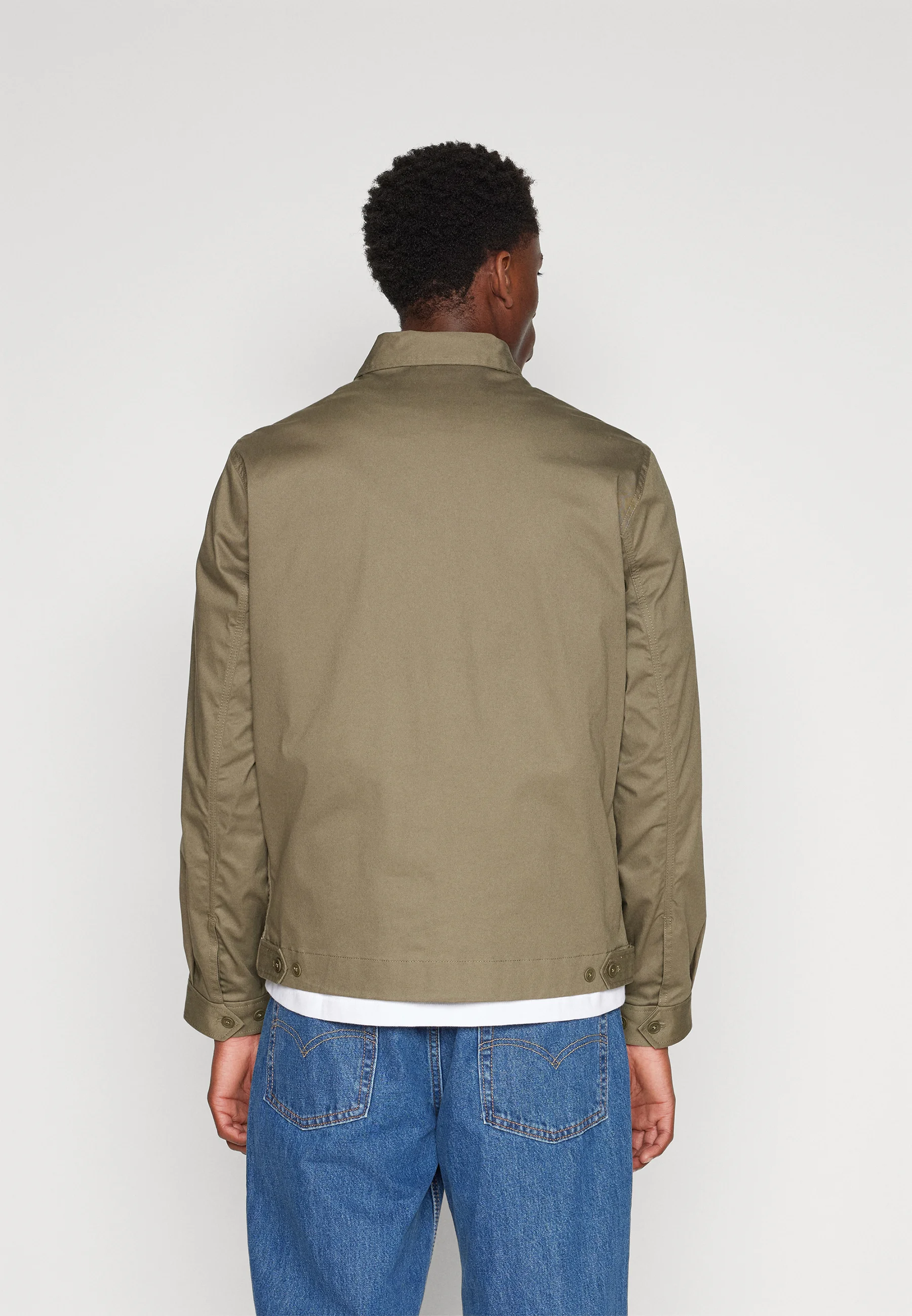 Lacoste ESSENTIAL - Chaqueta ligera