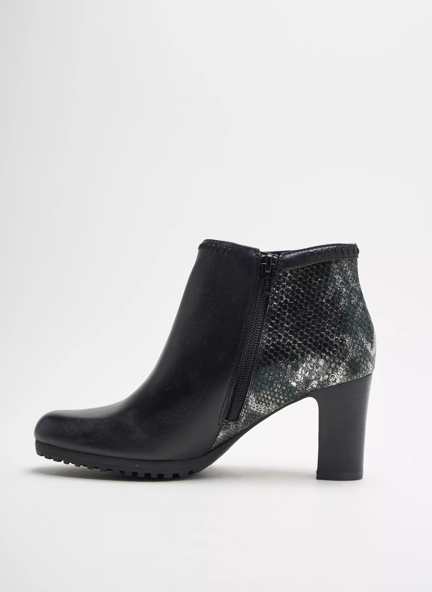 Fugitive By Francesco Rossi Bottines Femme couleur noir