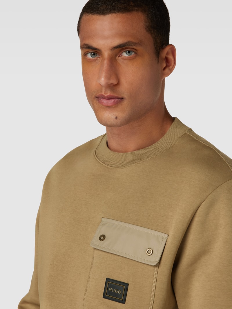 Sweatshirt mit Brusttasche Modell 'Dhaluli' in camel