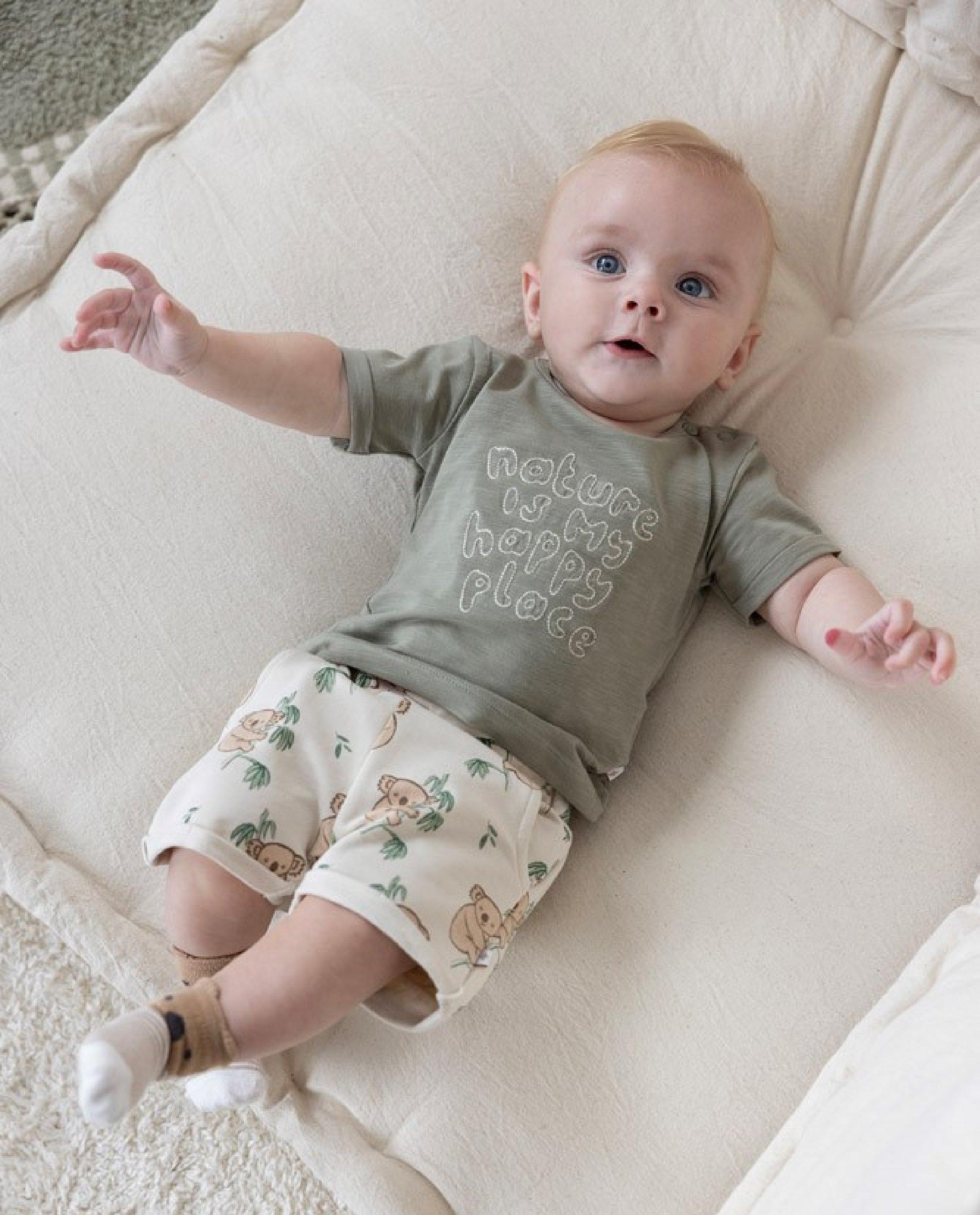 Feetje t-shirt med broderad khakifärgad text