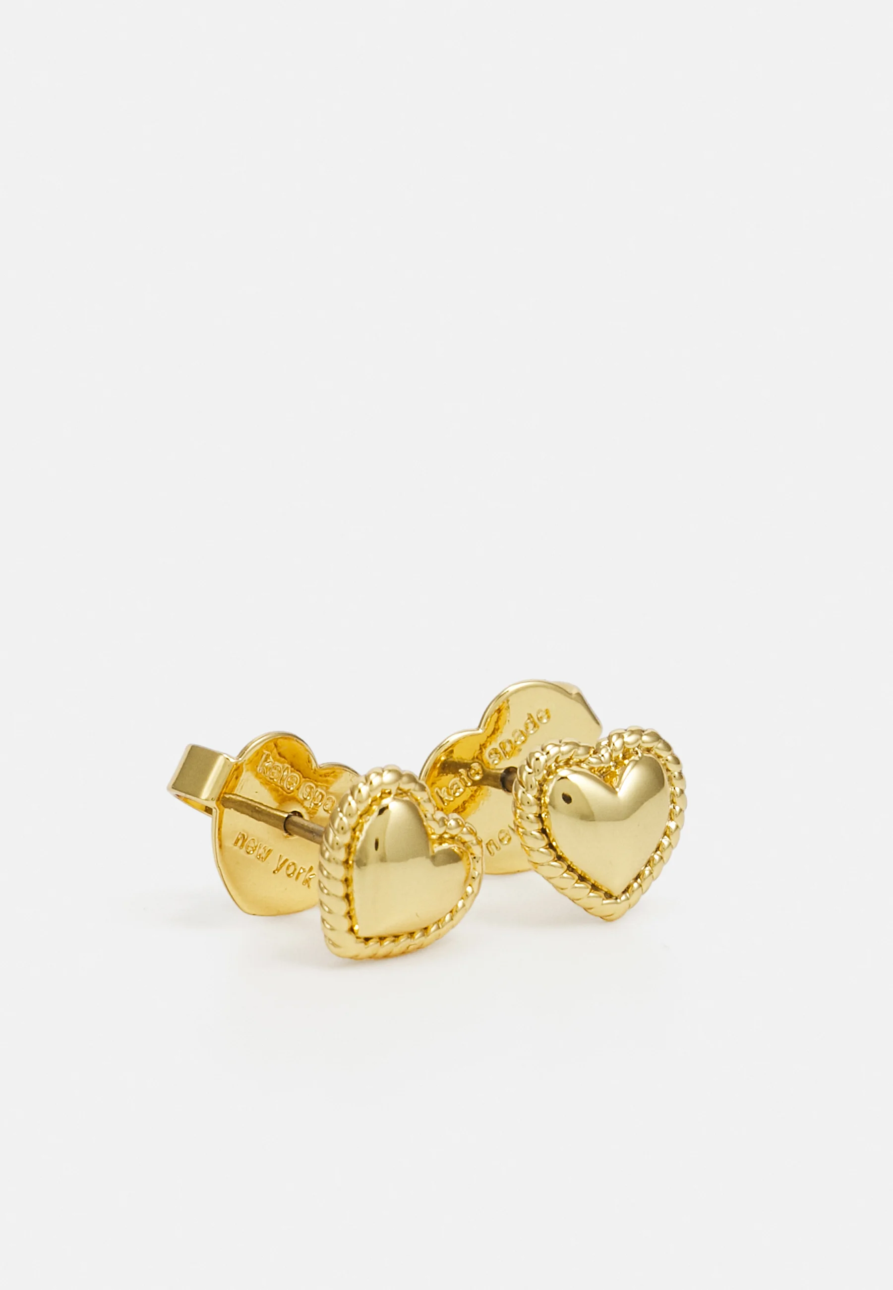 Pendientes de botón con forma de corazón de Kate Spade New York