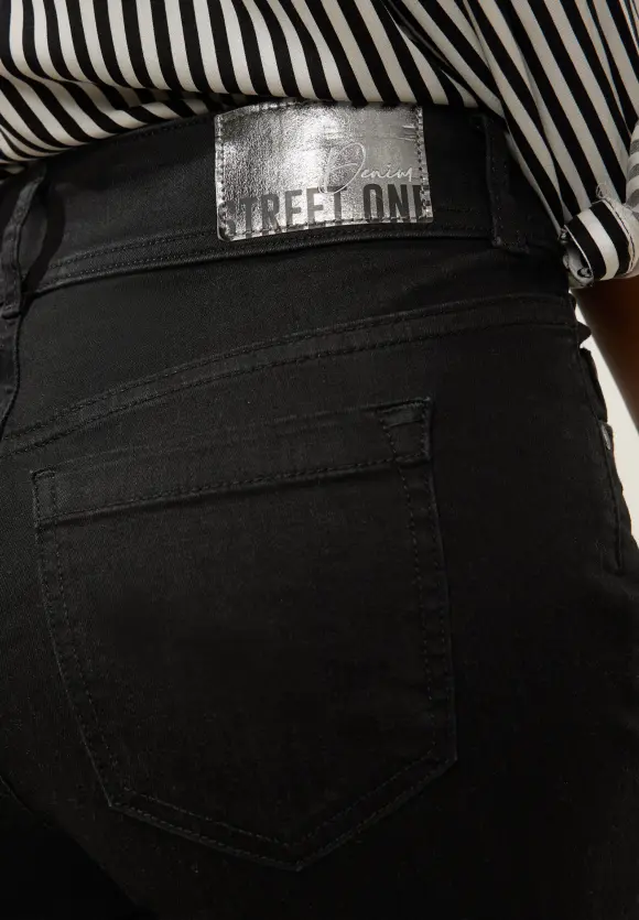Street One Dunkle Slim Fit Jeans