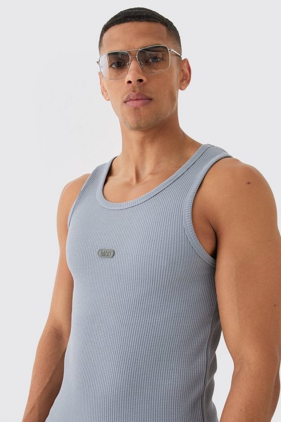 Slim-Fit Man Tanktop in Waffeloptik