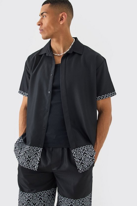 Oversize Twill-Hemd mit Print und Shorts