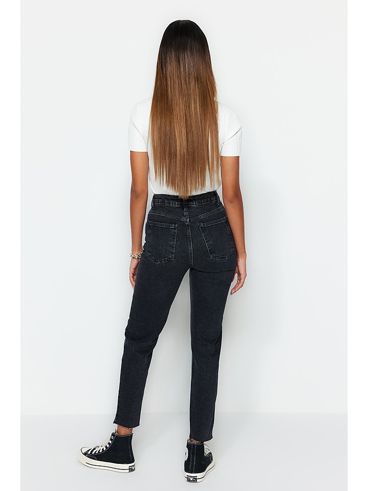 trendyol Jeans - Slim fit - in Schwarz günstig kaufen