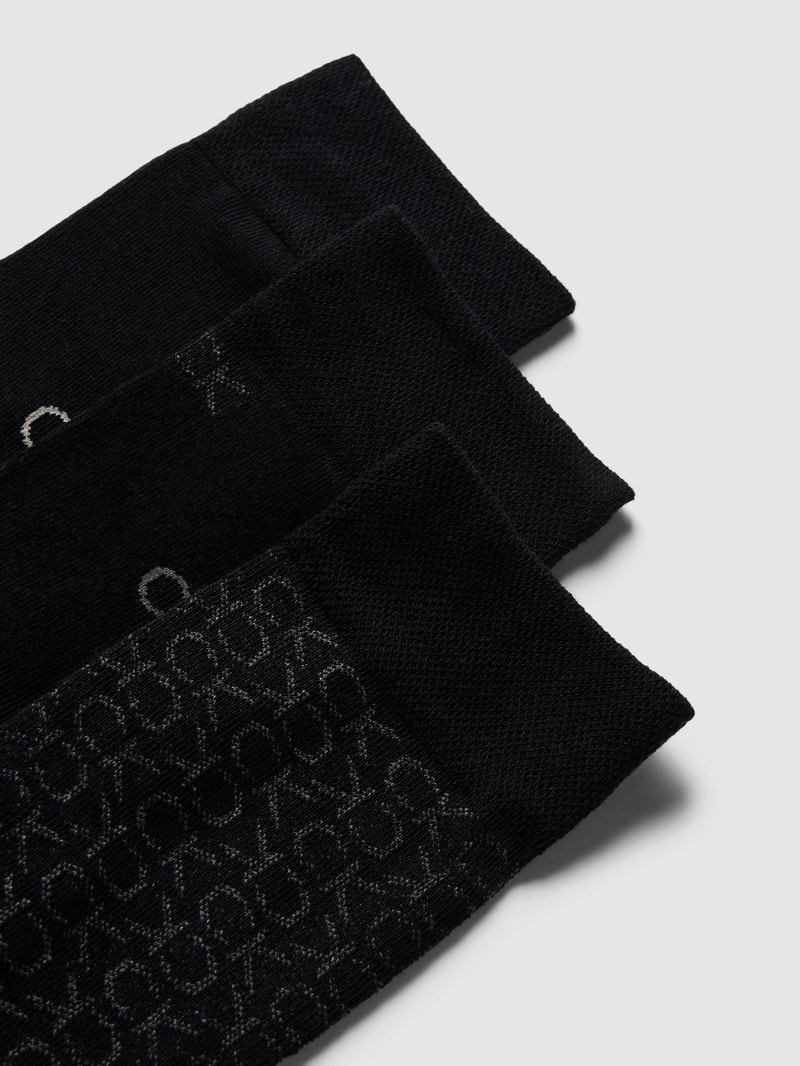 Socken mit Label-Stitching im 3er-Pack in schwarz