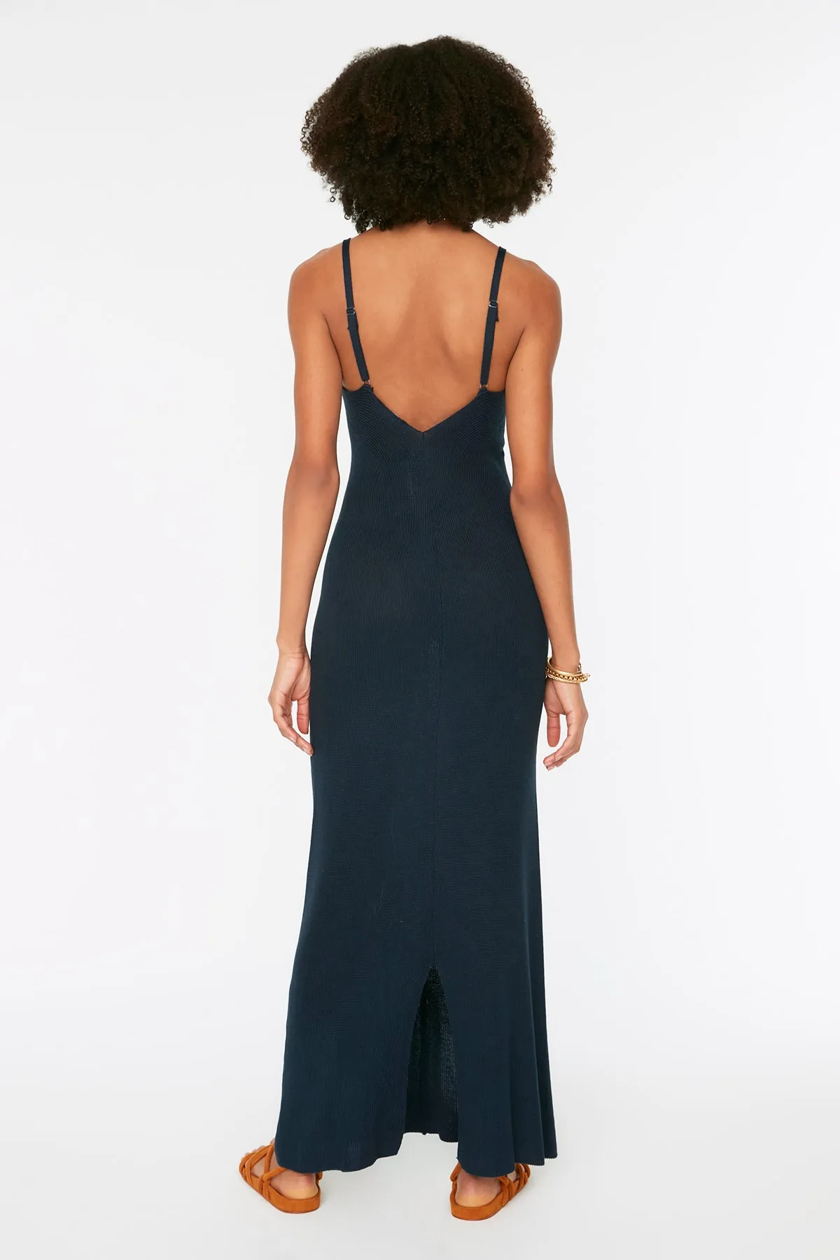 Trendyol Collection  Marineblaues Maxi-Strick-Basic-Kleid TWOSS20EL1574