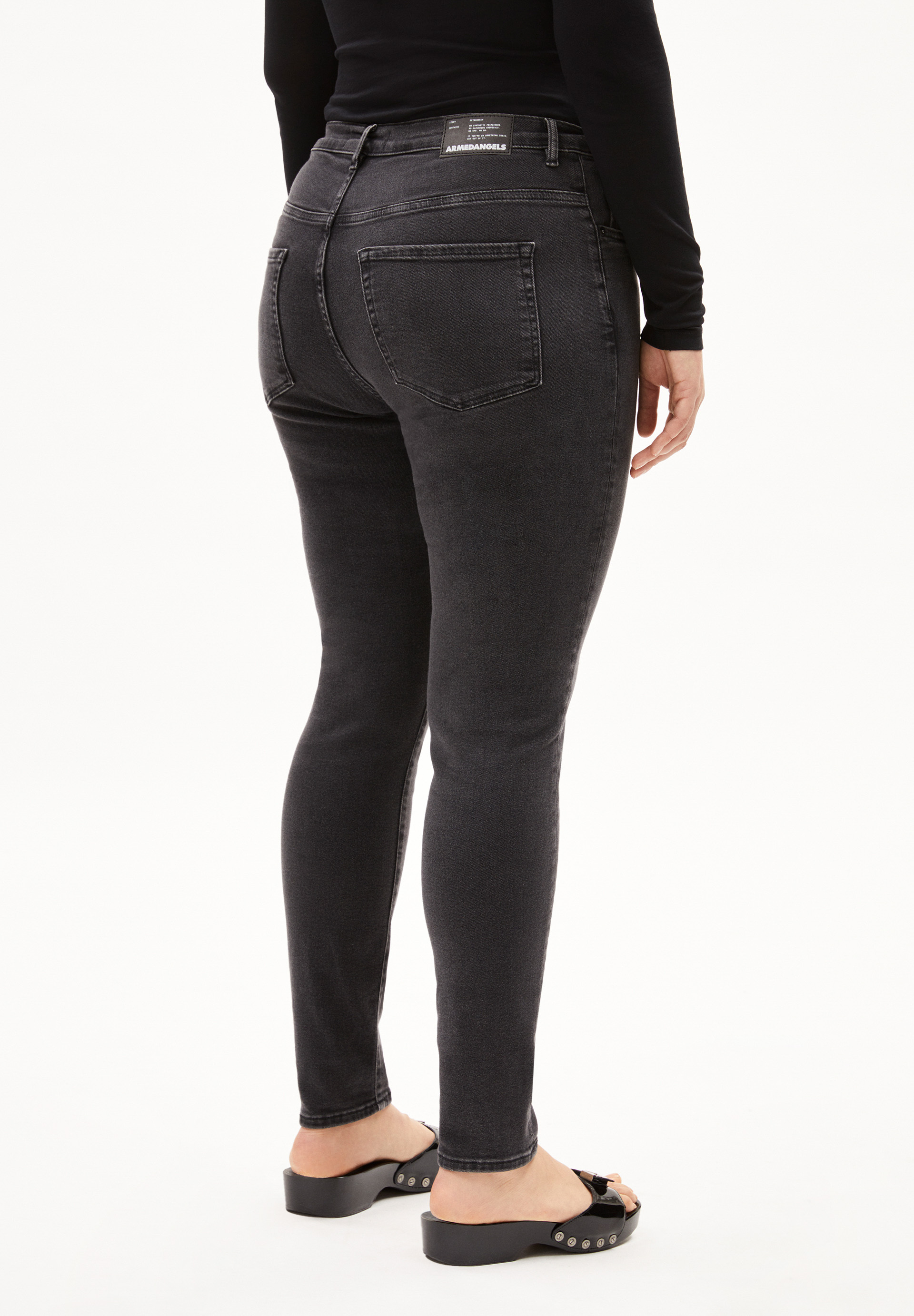 Skinny Leg High Waist aus Bio-Baumwoll Mix