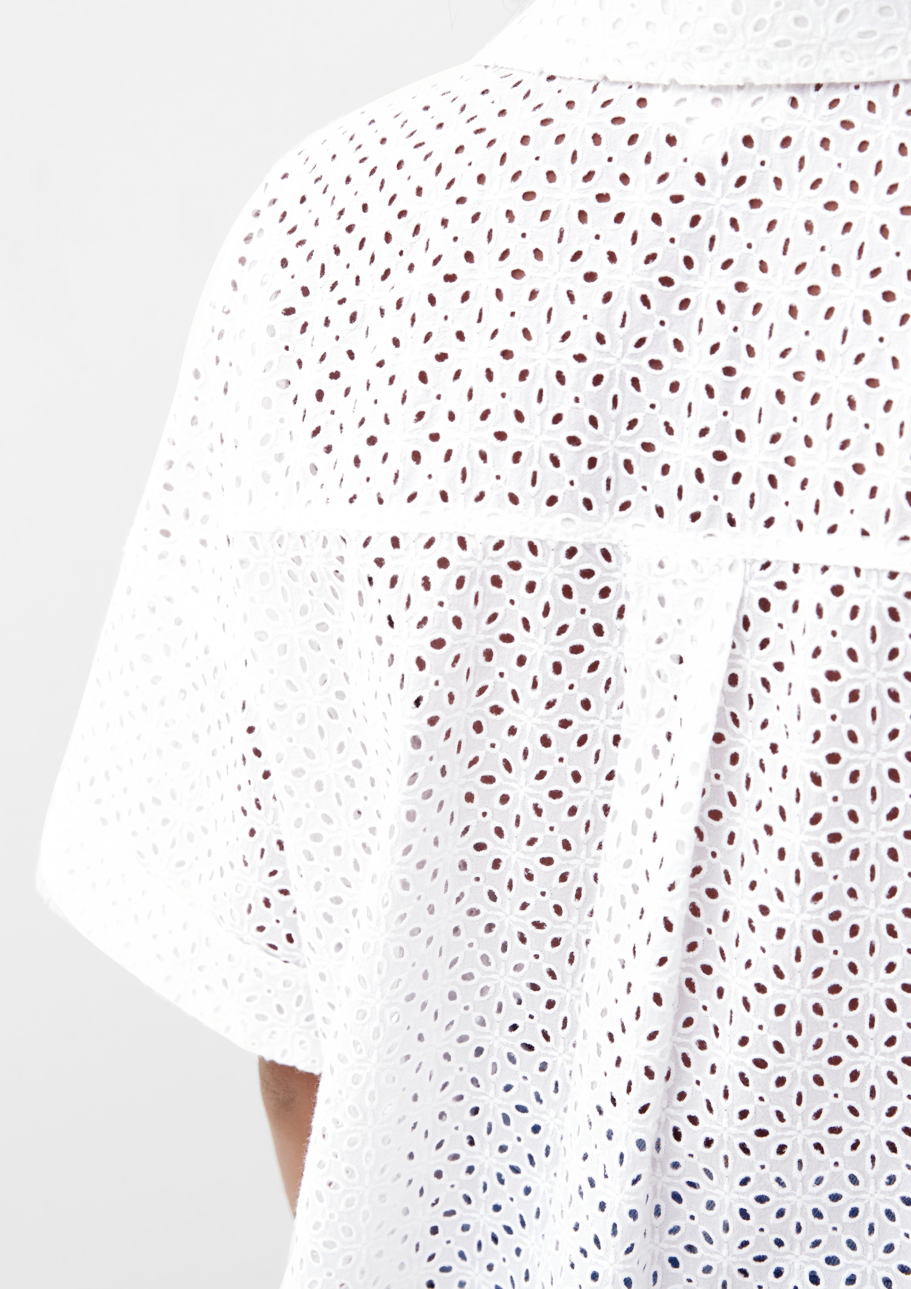 Bluse mit Lochmuster  2128390-01L4