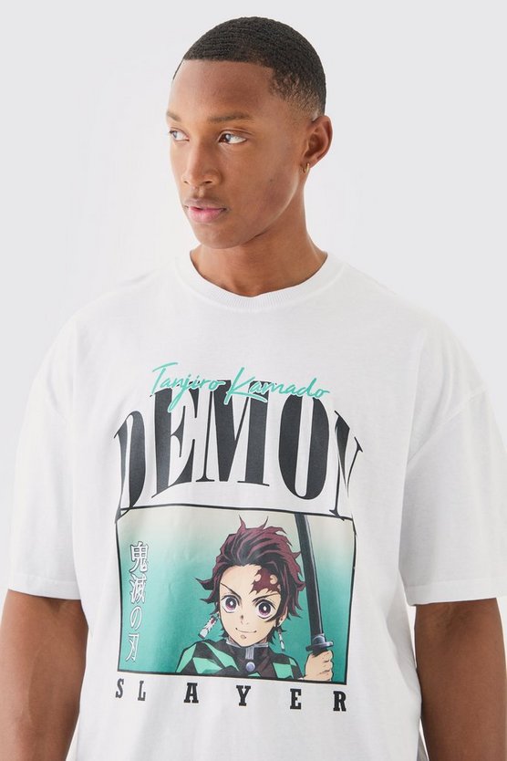 Oversize T-Shirt mit lizenziertem Demon Slayer Anime Print