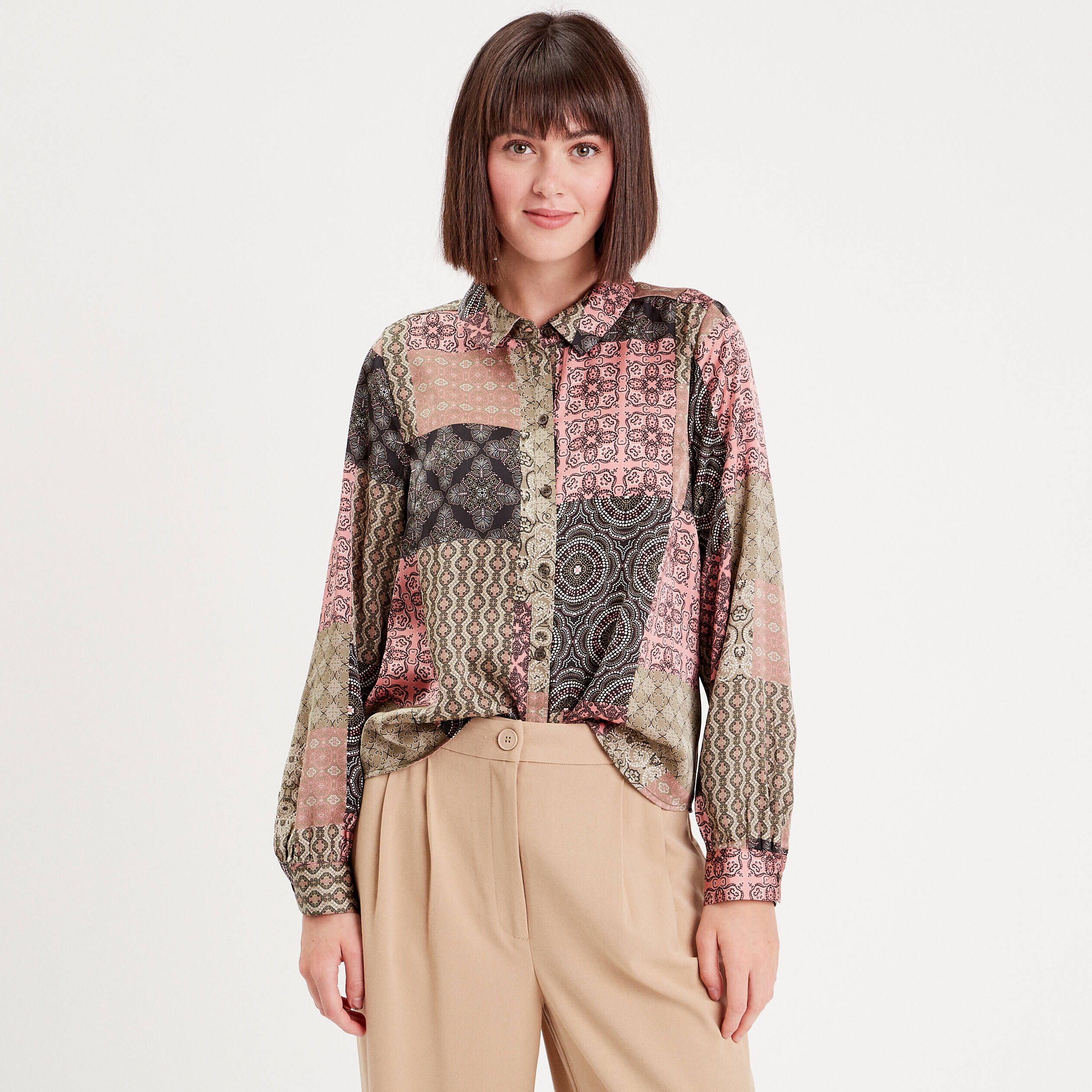 Chemise manches longues satin vert kaki femme | Cache Cache