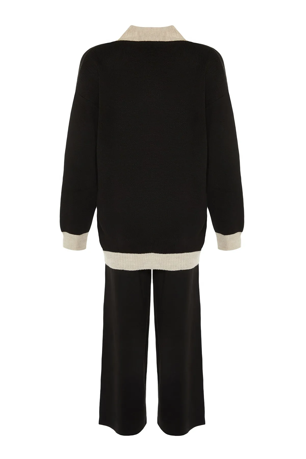 Trendyol Modest  Strickset mit Cardigan und Hose in Steinoptik mit Streifendetail TCTAW22AU0156