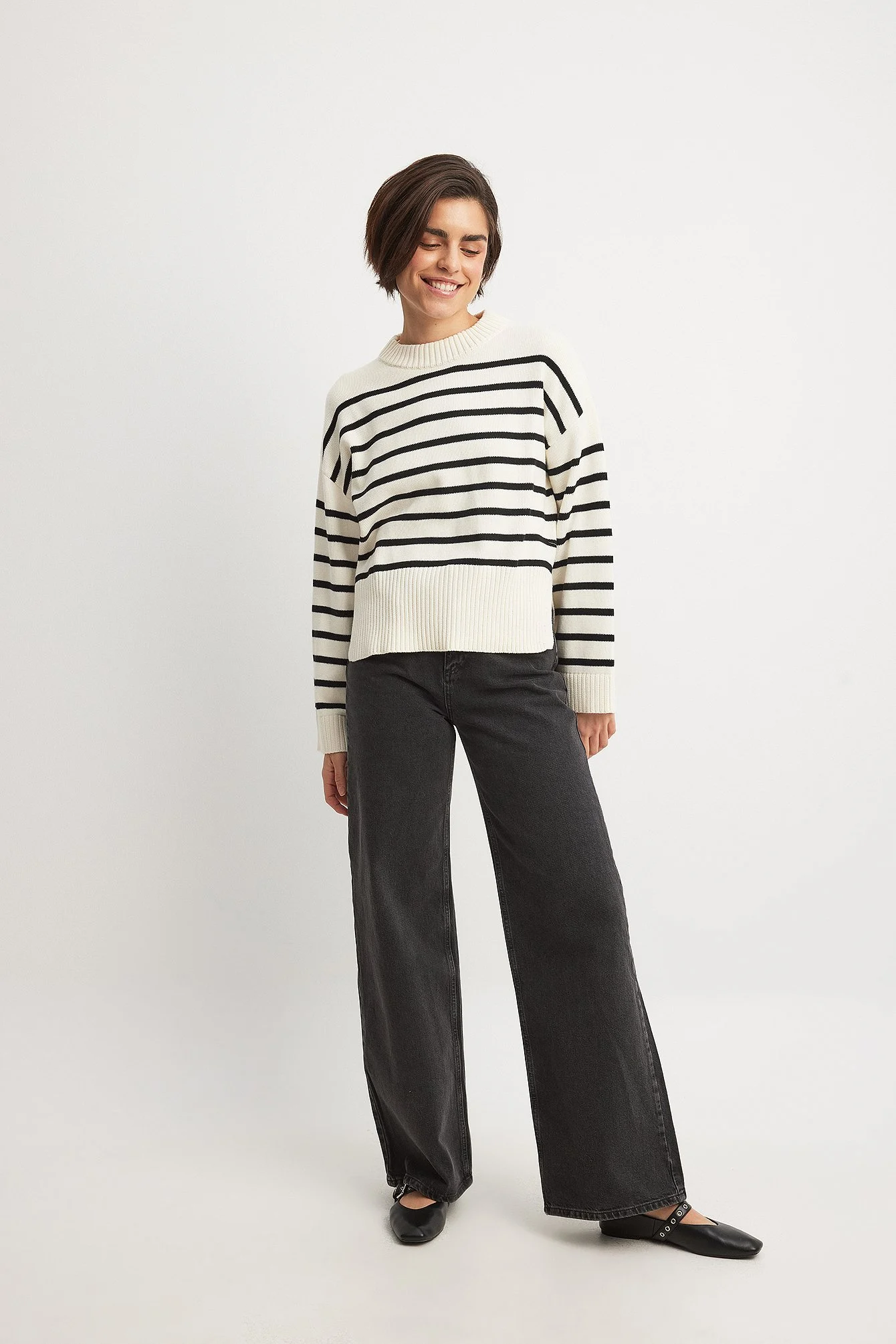 Gestreifter Oversize-Strickpullover