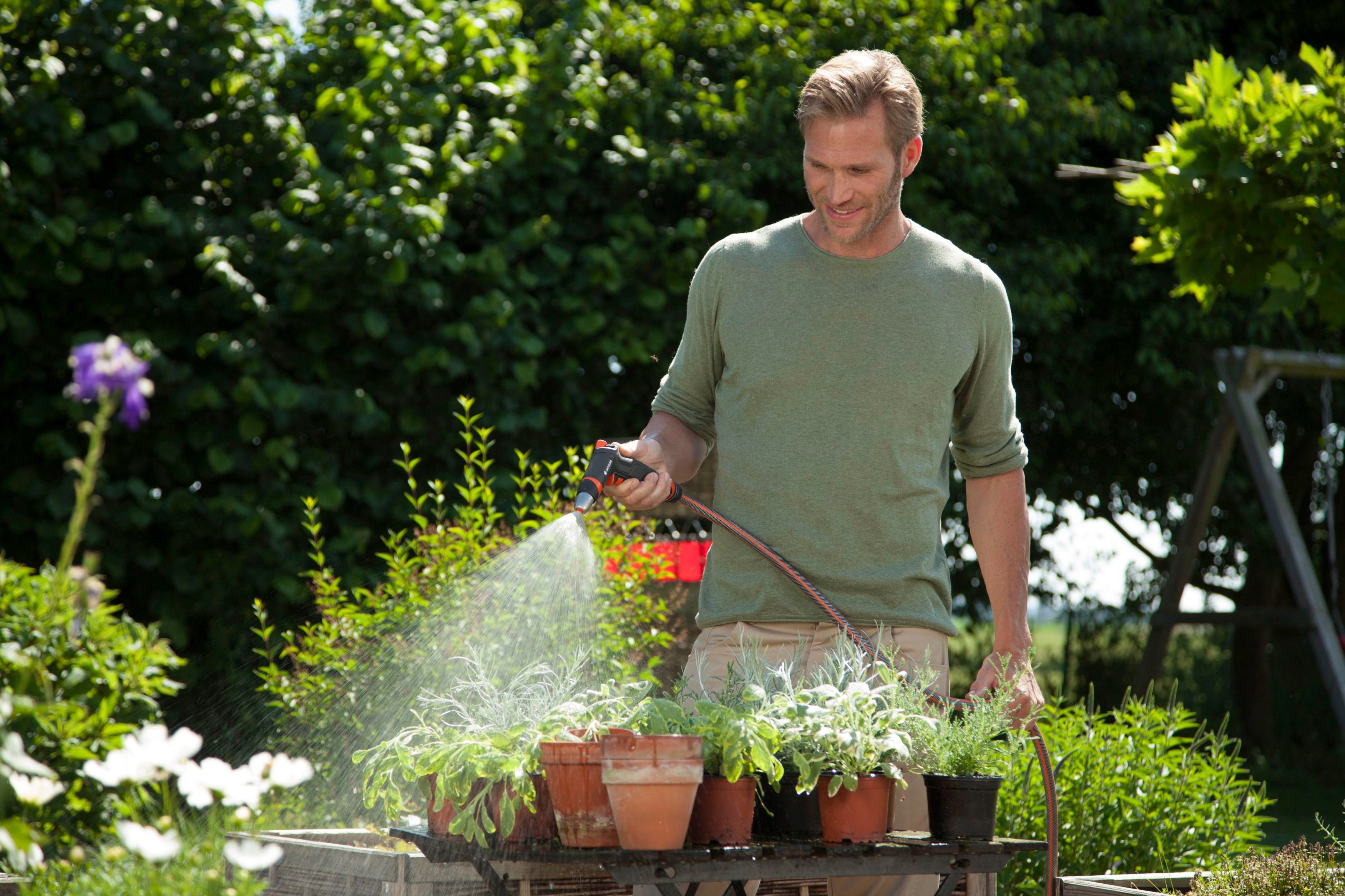 GARDENA Gartenspritze Premium, 18305-20, Wasserstrahl stufenlos einstellbar