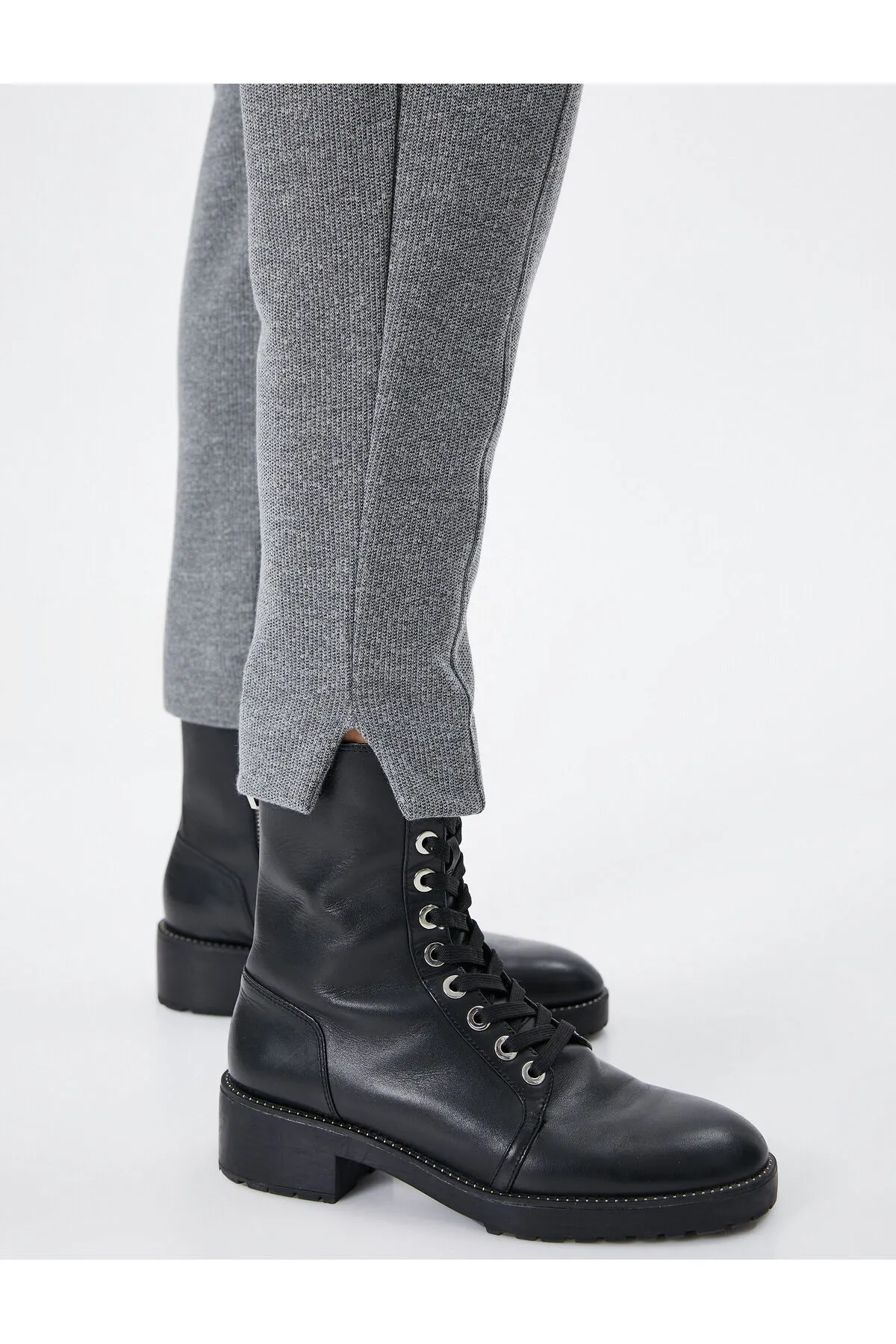 Koton  Jogger-Jogginghose mit elastischem Bund und gerippten Taschen