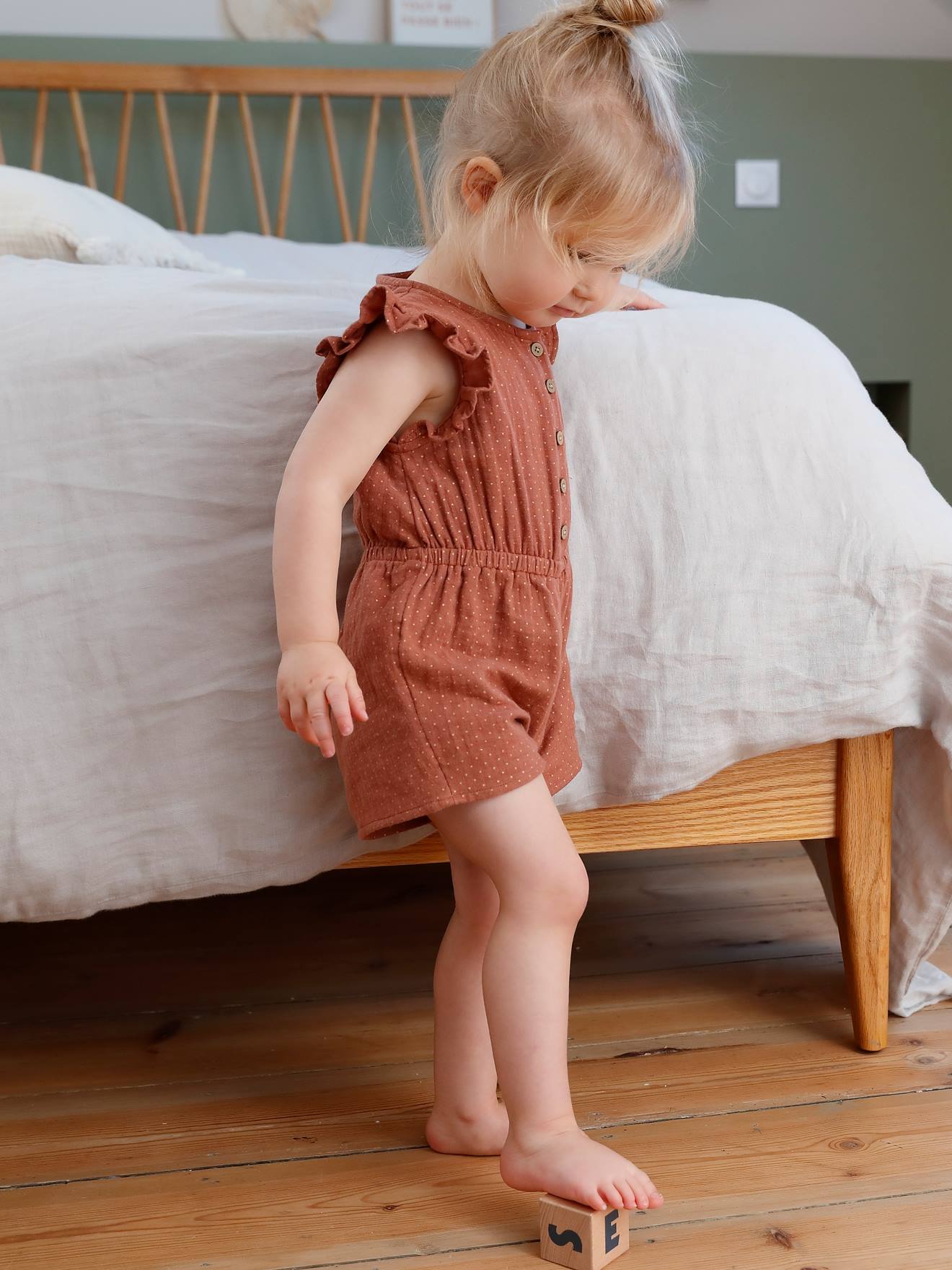 Vertbaudet Baby Kurzoverall, Musselin - ziegel bedruckt
