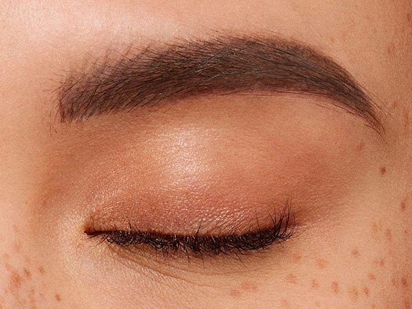 L'ORÉAL PARIS Augenbrauen-Stift Brow Artist Skinny Definer, Augen-Make-Up, in Stiftform mit Spiralbürste
