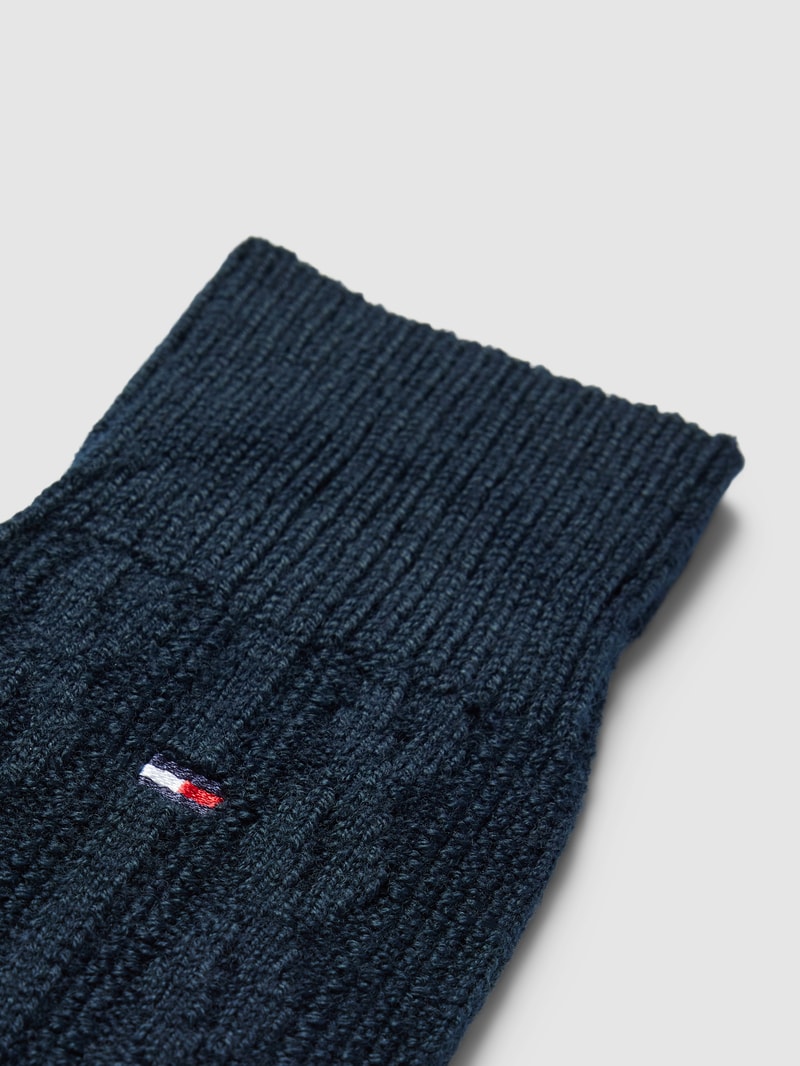 Socken mit Zopfmuster Modell 'CABLE' in dunkelblau