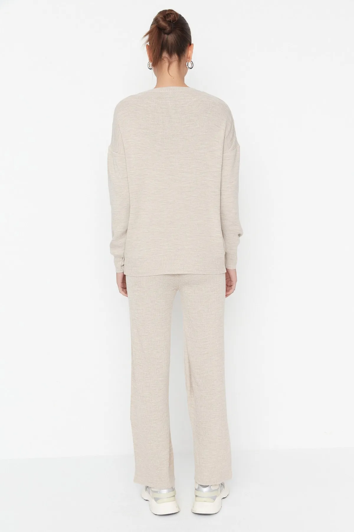 Trendyol Collection  Beige Wide Fit Basic-Hose Strickoberteil und -unterteil-Set TWOAW22AU0040