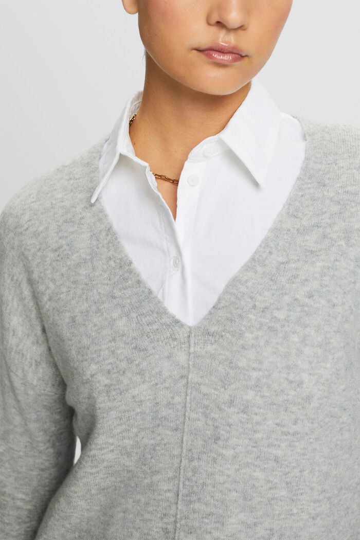 Wollmix-Pullover mit V-Ausschnitt