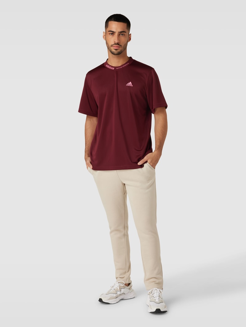 Sweatpants mit Label-Stitching in beige