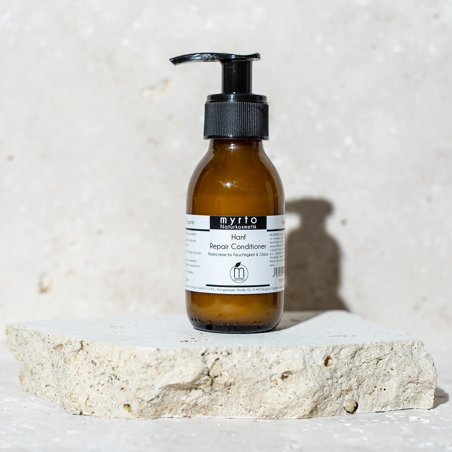 myrto Naturkosmetik Leave-in Pflege Hanf Bio Repair Conditioner-Leave-on Haarcreme vs. Haarbruch & Spliss, Leave-on, alkoholfrei, emulgatorfrei, naturreine ätherische Öle