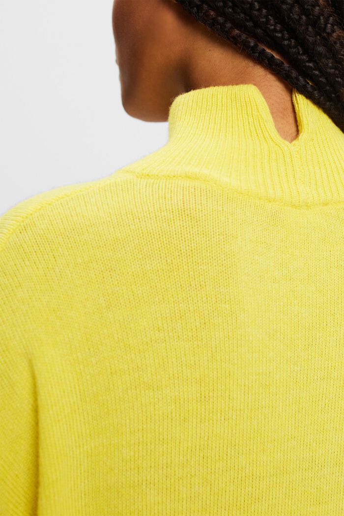 Pullover mit Stehkragen aus Wollmix