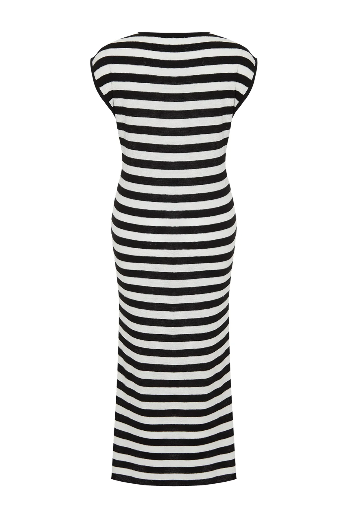 Trendyol Collection  Schwarzes Maxi-Strickkleid aus Baumwolle mit Streifen TWOSS24EL00250