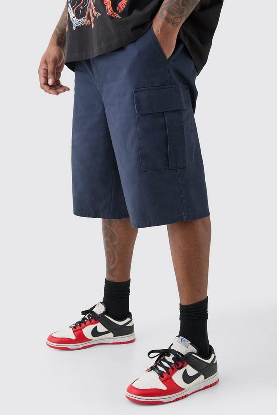 Plus lockere Cargo-Shorts mit elastischem Bund