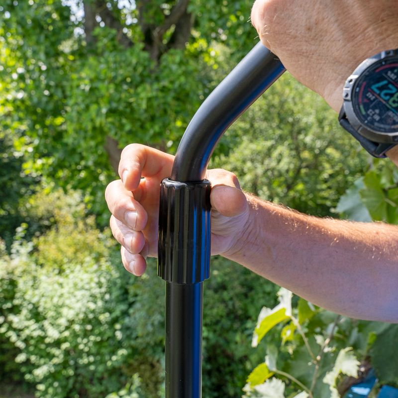TIAKI Gebogene Teleskopstange für Katzennetze