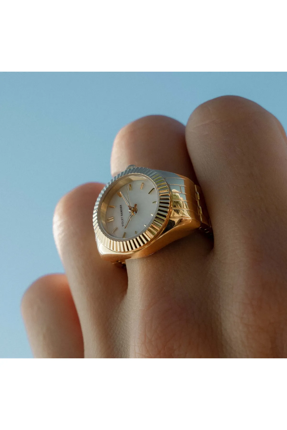 Violet Hamden  Sunrise Goudkleurig Ring Horloge VH07017