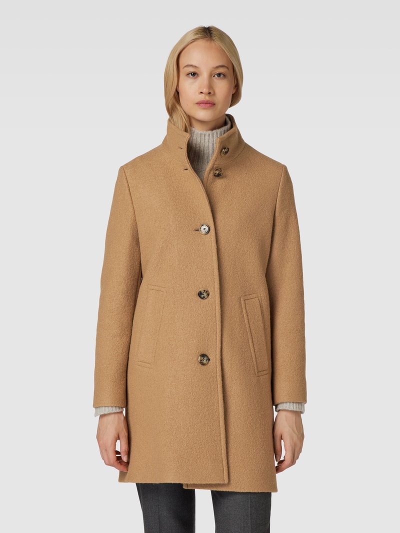 Mantel mit Stehkragen in camel