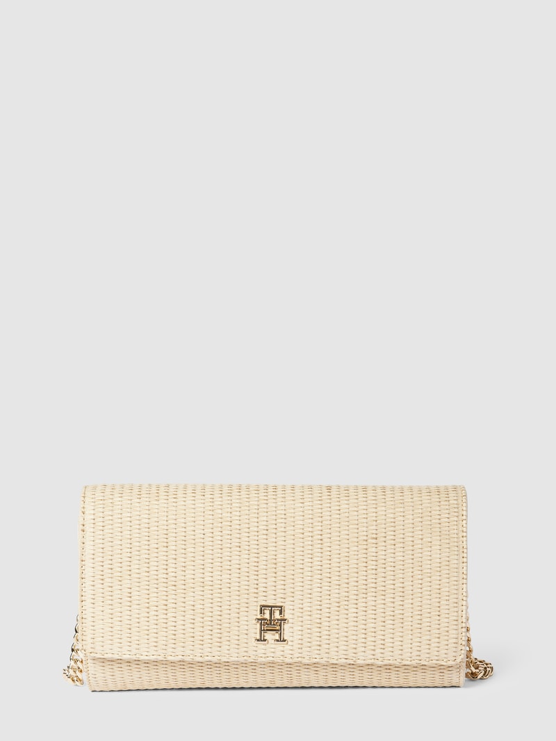 Clutch mit Label-Applikation Modell 'SUMMER' in sand