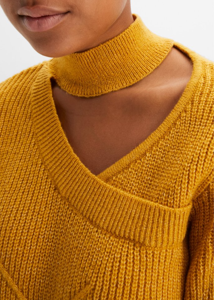 Pullover mit Cut-Out