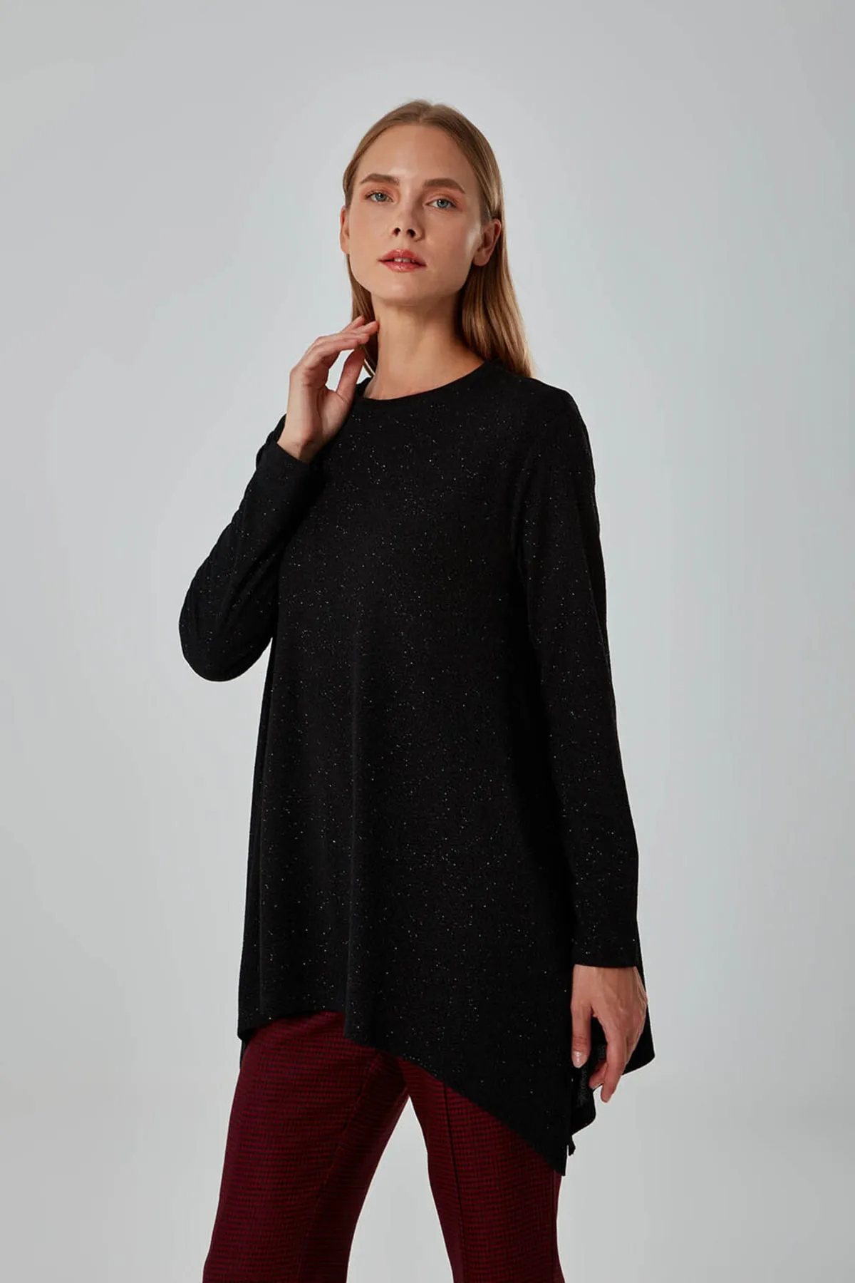 Mizalle  Glitzer gestrickte schwarze Tunika
