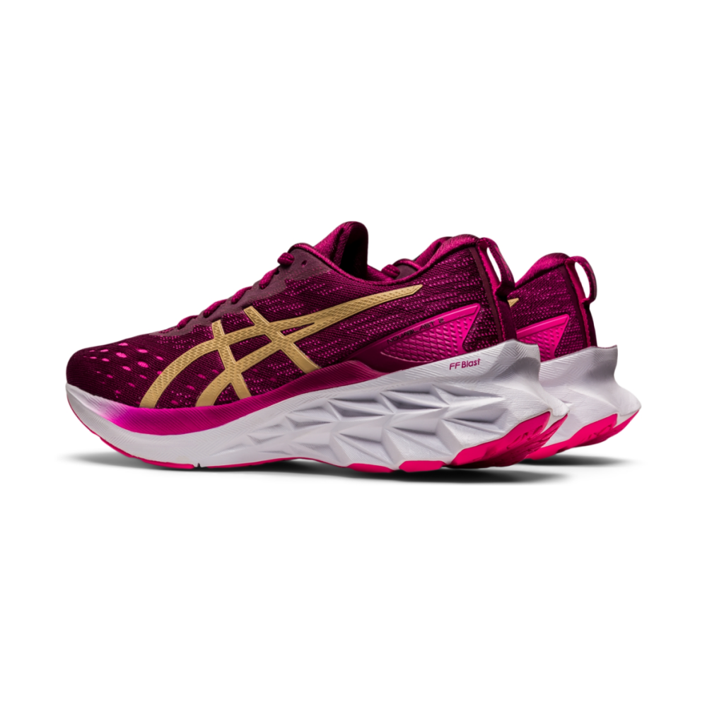 Asics Novablast 2 1012B049-600 / pink