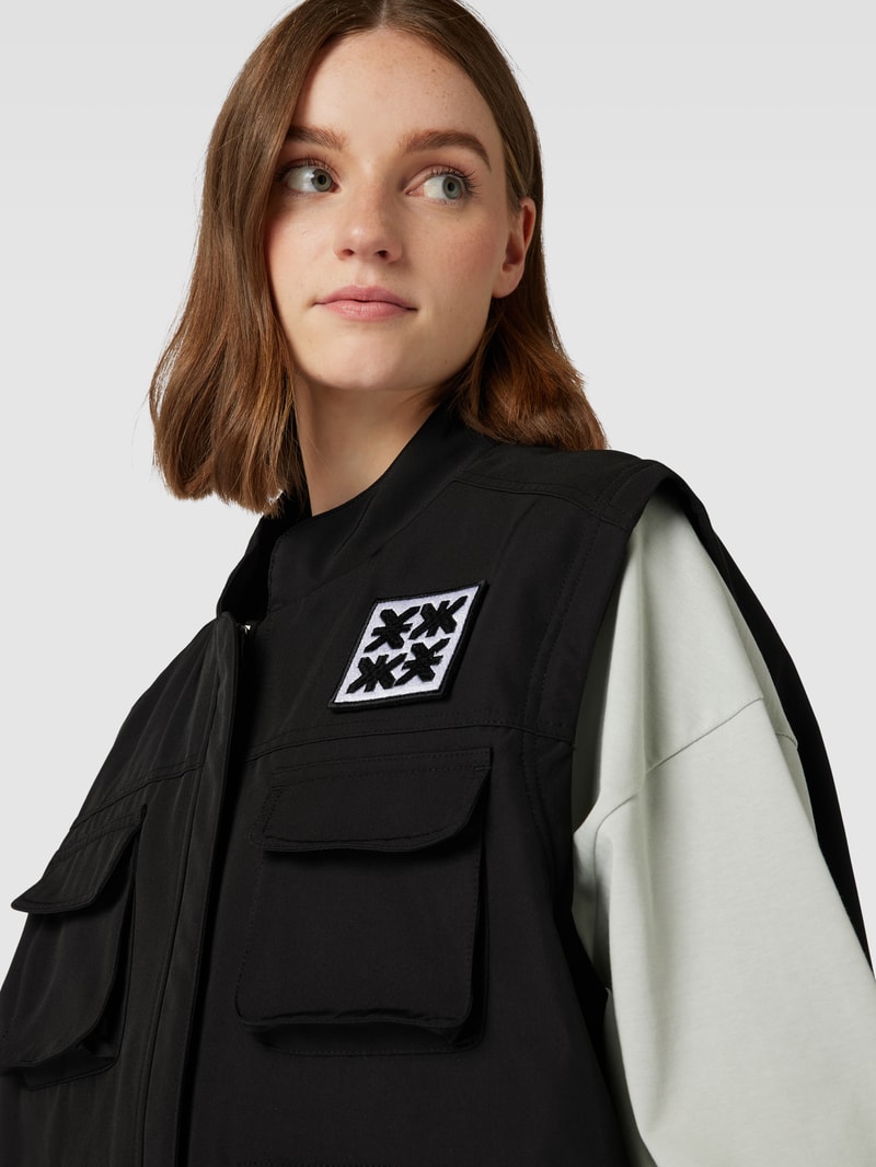 Weste mit Label-Patches in schwarz
