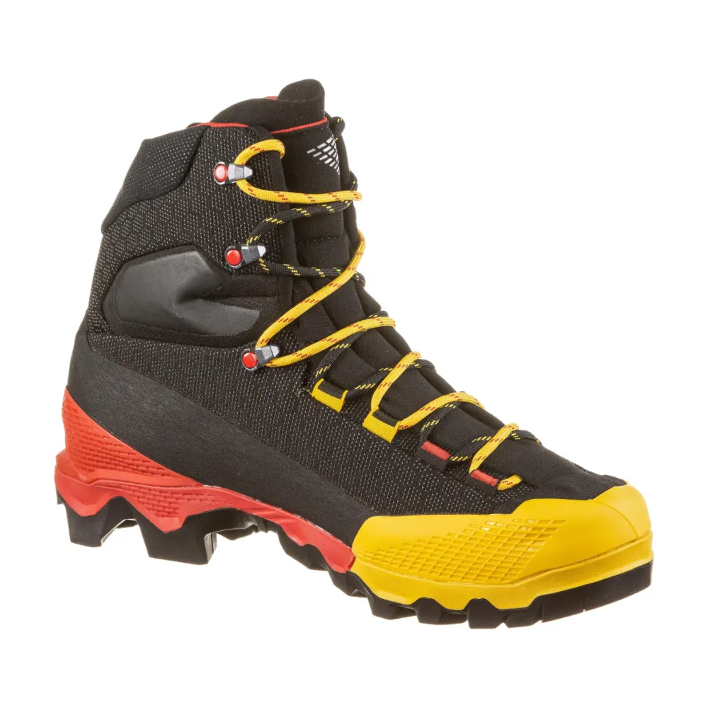 La Sportiva Aequilibrium ST GTX 31A999100 / bunt