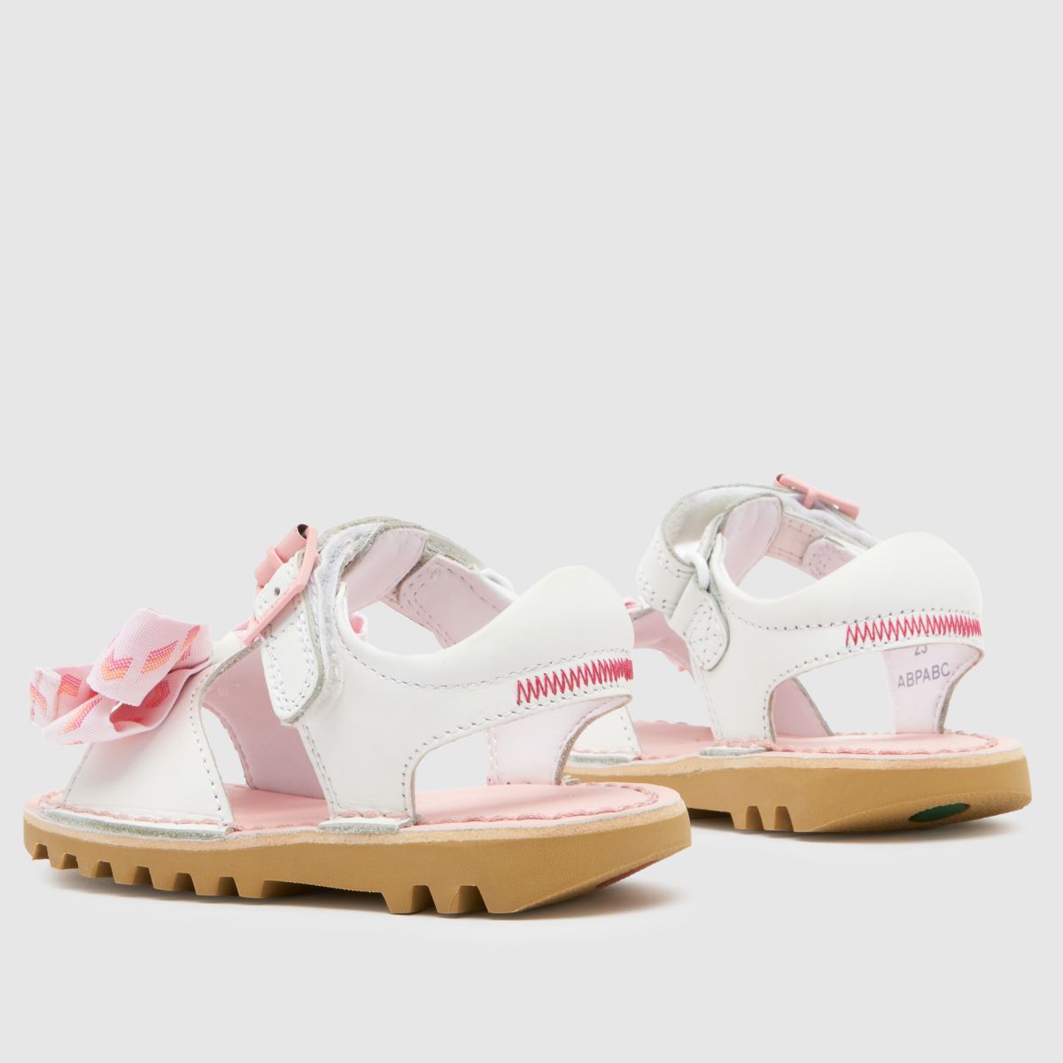 Kickers beli in roza sandali z pentljo za deklice z malčkom