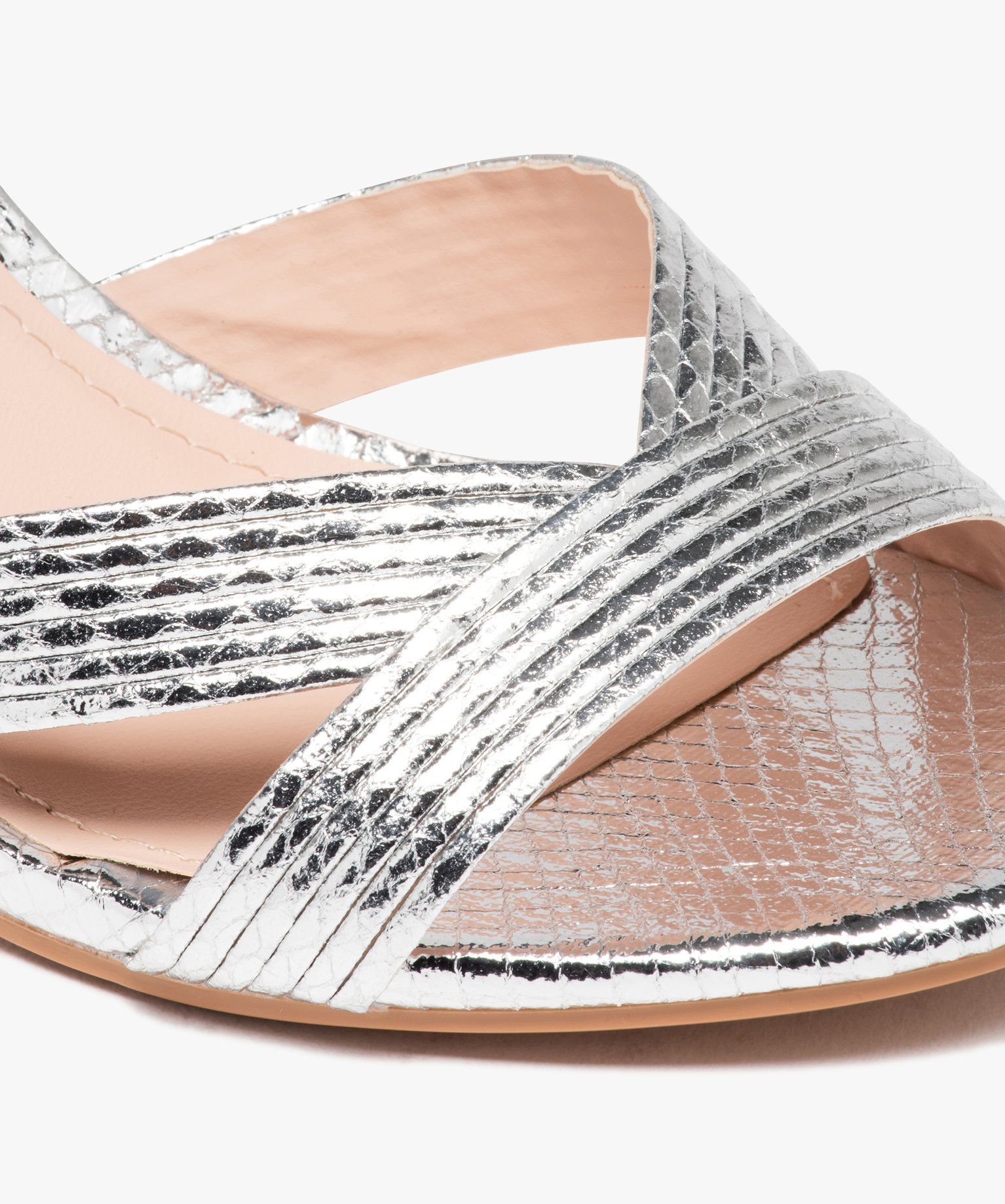 Sandales femme métallisées à talon carré imitation peau ... argent | GEMO