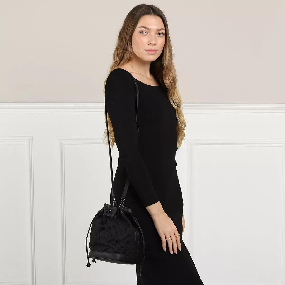 CALVIN KLEIN Handtaschen schwarz Bucket Bag