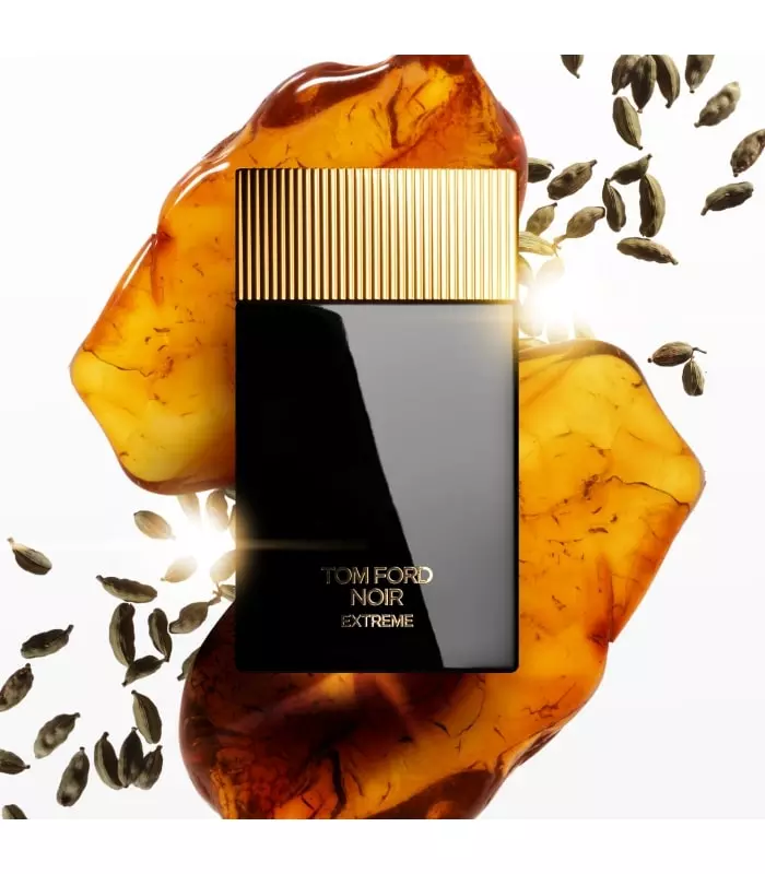 NOIR EXTREME Eau De Parfum Vaporisateur