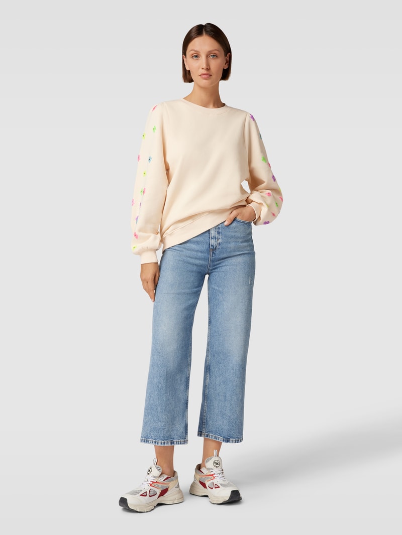 Sweatshirt mit Paillettenbesatz Modell 'ON' in offwhite