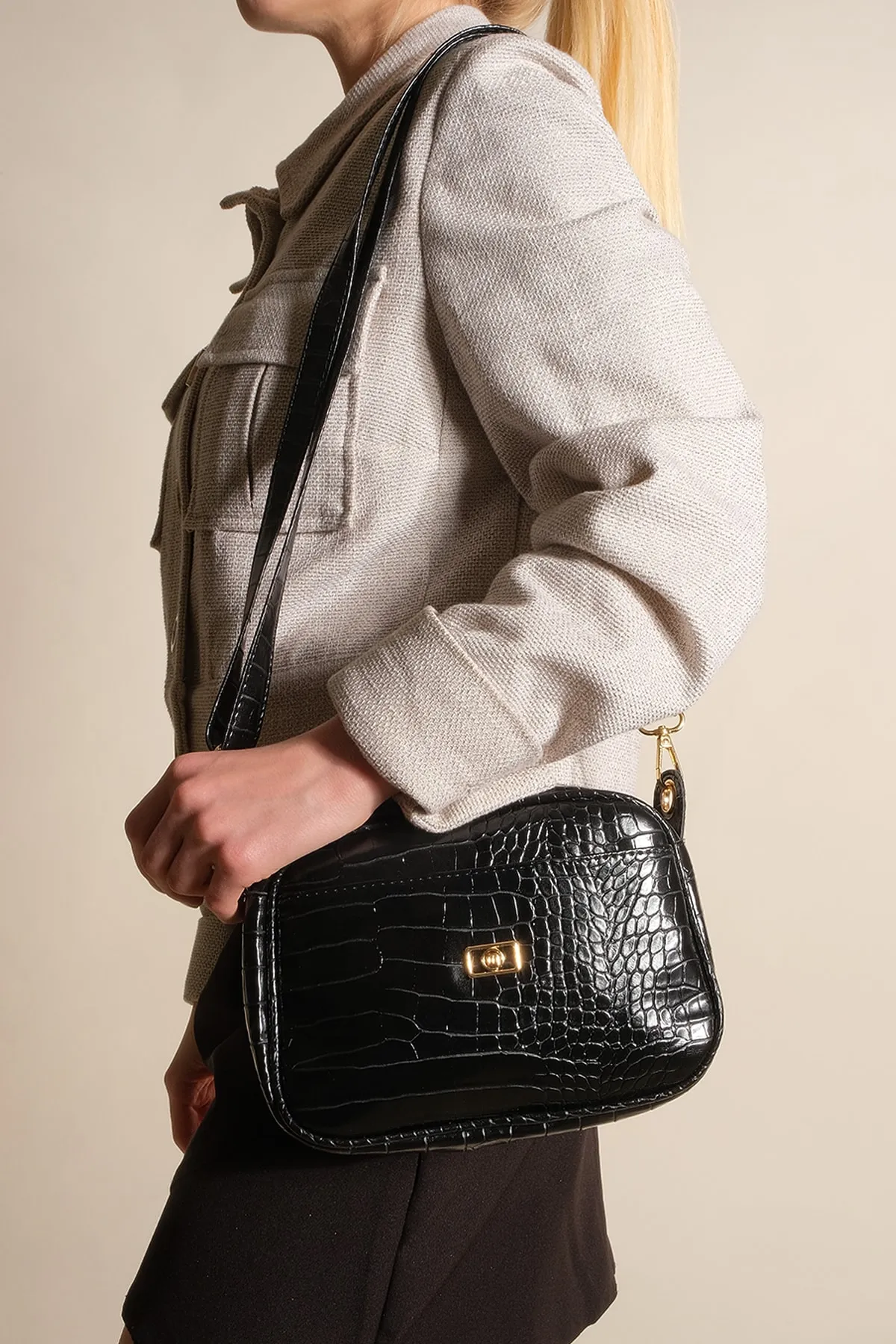 Marjin  Damen-Schultertasche mit verstellbarem Riemen Tensan schwarz