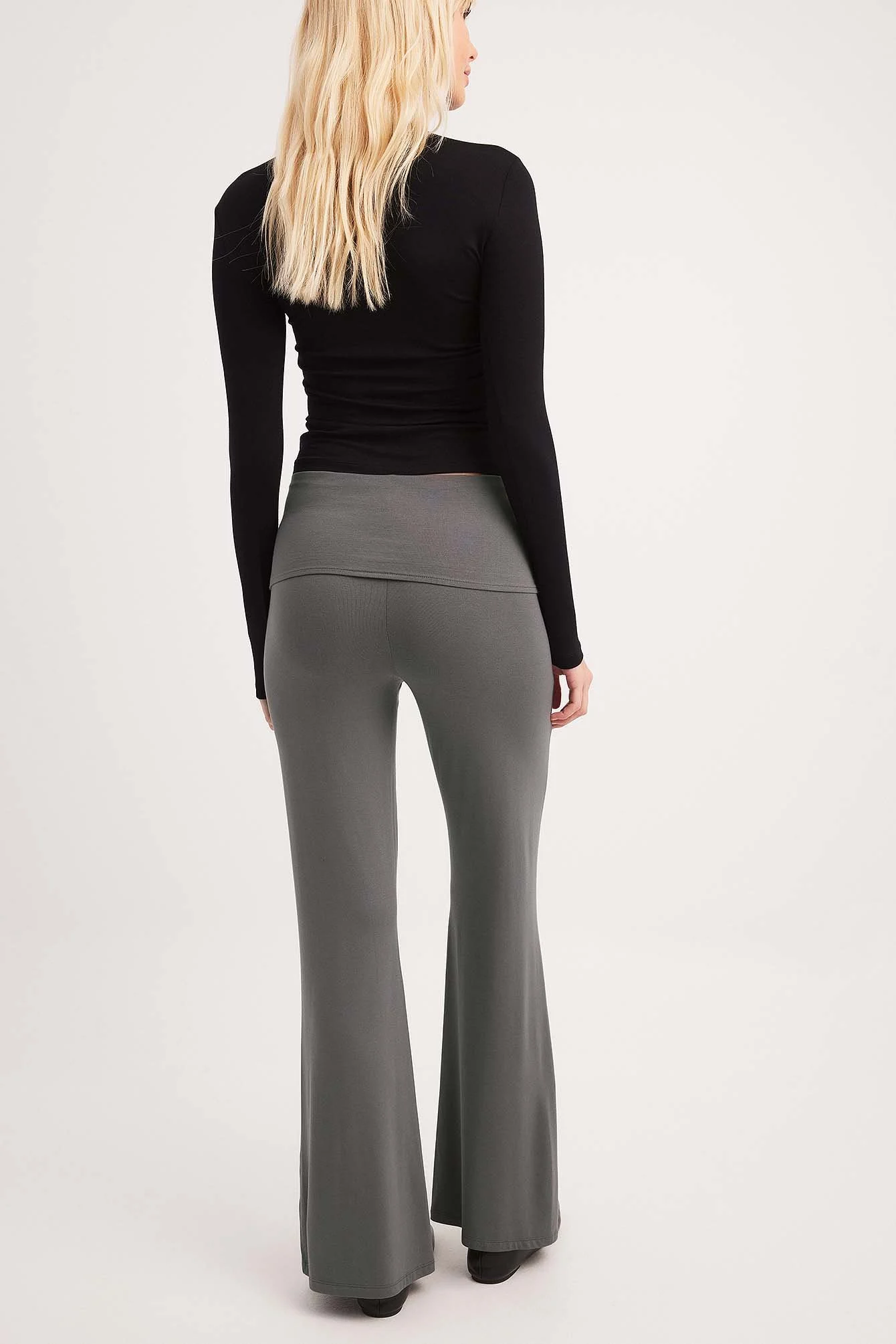 Soft Line Yoga Pants