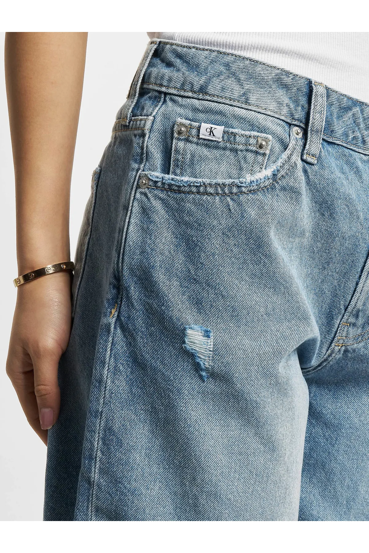 Calvin Klein  Damen Calvin Klein Jeans 90S Straight Shorts
